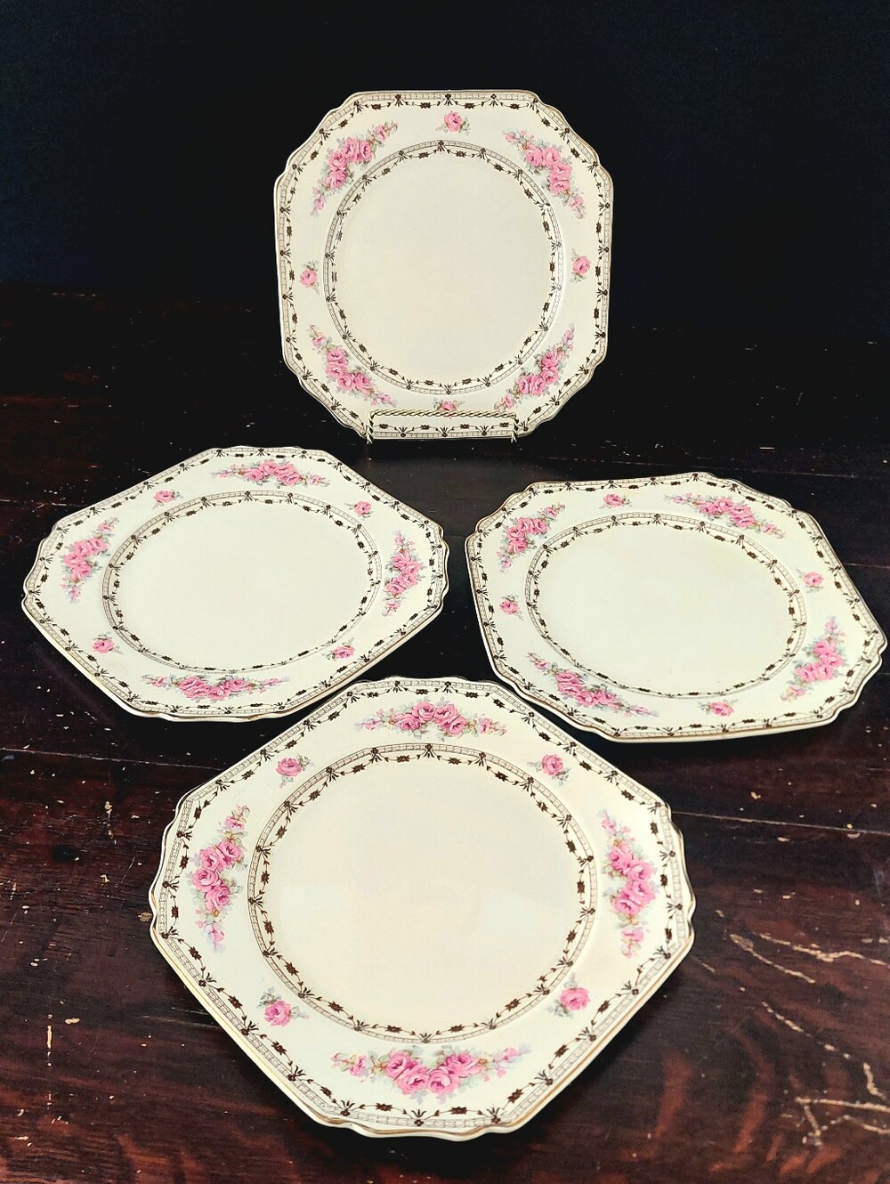 Set of 4 Thomas Hughes Coronation Rose Luncheon Plates Square 9" Crazing